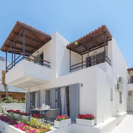 Ξενοδοχείο με διαμερίσματα Rotunda 3*